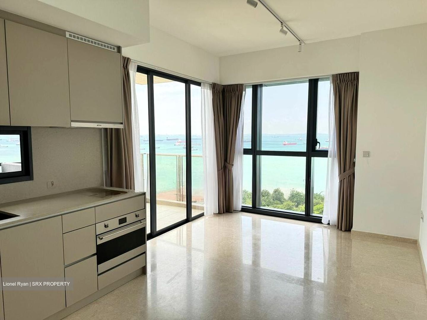 Seaside Residences (D15), Apartment #541041541